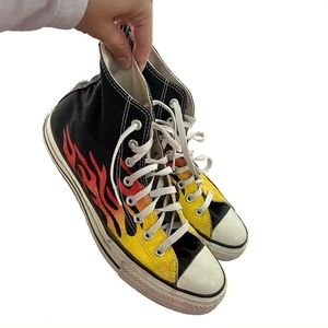 Y2K flame CONVERSE!!
